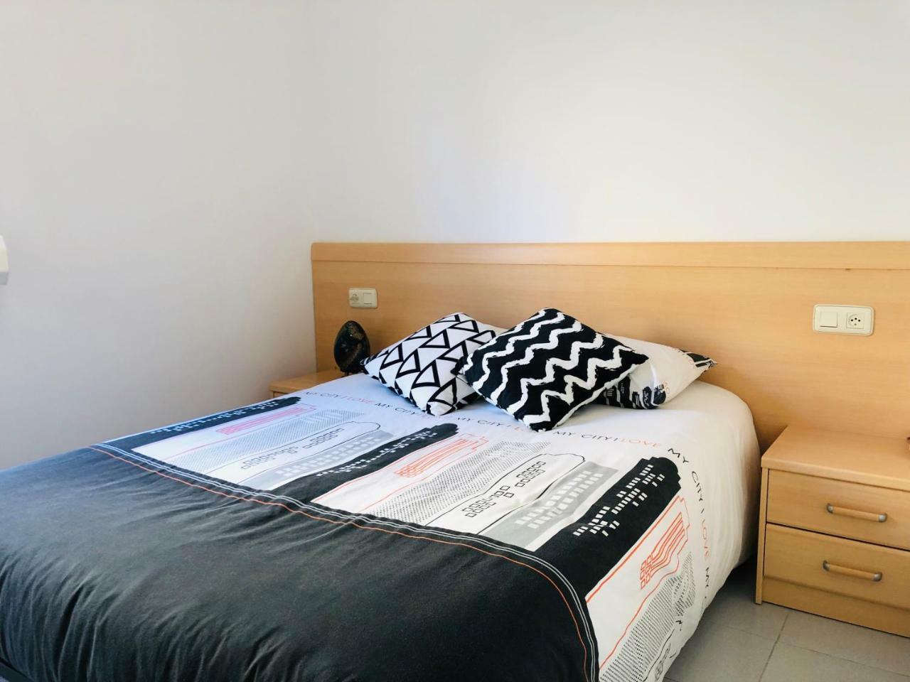 Roc Mar 3 3D - Apartamento Cerca Del Centro Y De La Playa - Terraza Con Vistas Al Mar Y Al Puerto Росас Экстерьер фото